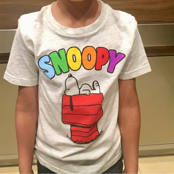 Other - Boys Peanuts/Snoopy t-shirt - size 7